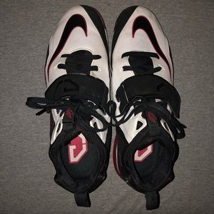 Nike Zoom CJ Trainer White Black Red size 11